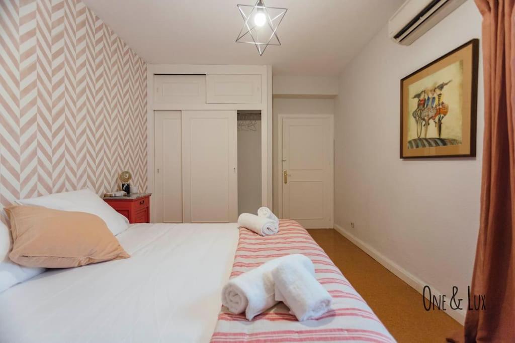 O&L Aire - Spacious And Bright Apartment In The Heart Of Sevilla Exterior foto