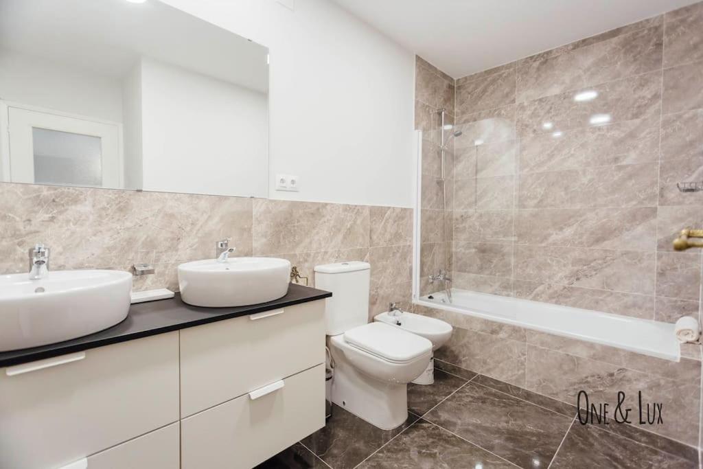O&L Aire - Spacious And Bright Apartment In The Heart Of Sevilla Exterior foto