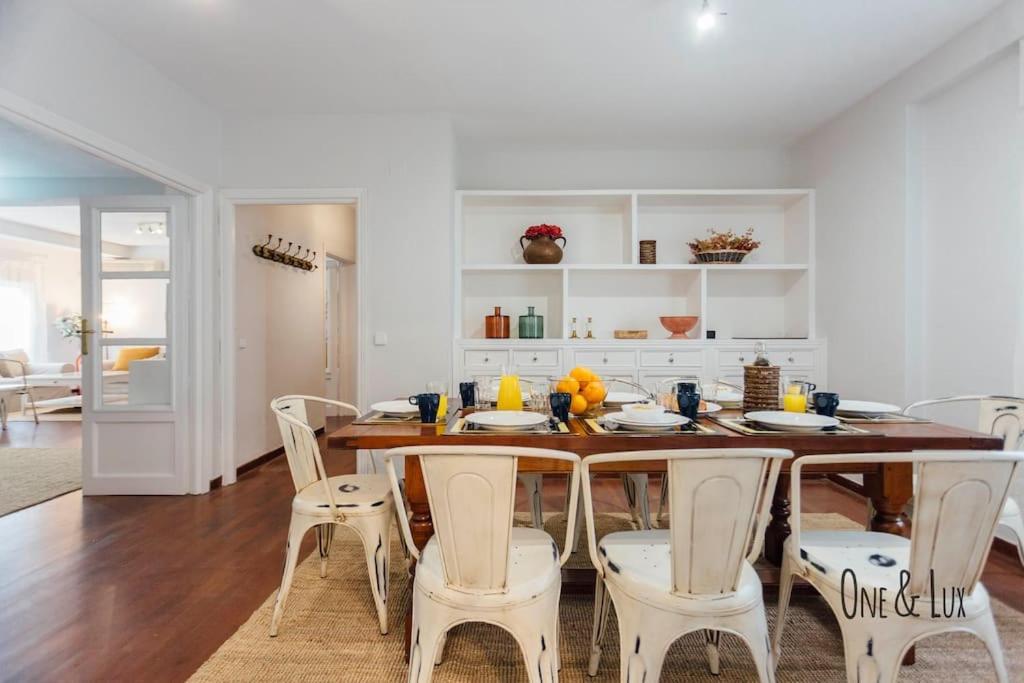 O&L Aire - Spacious And Bright Apartment In The Heart Of Sevilla Exterior foto