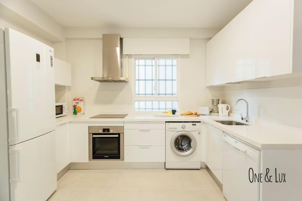 O&L Aire - Spacious And Bright Apartment In The Heart Of Sevilla Exterior foto