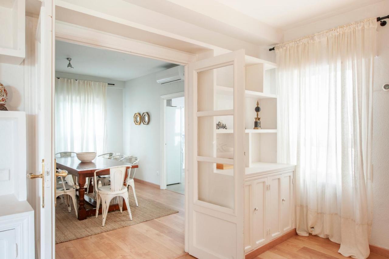 O&L Aire - Spacious And Bright Apartment In The Heart Of Sevilla Exterior foto
