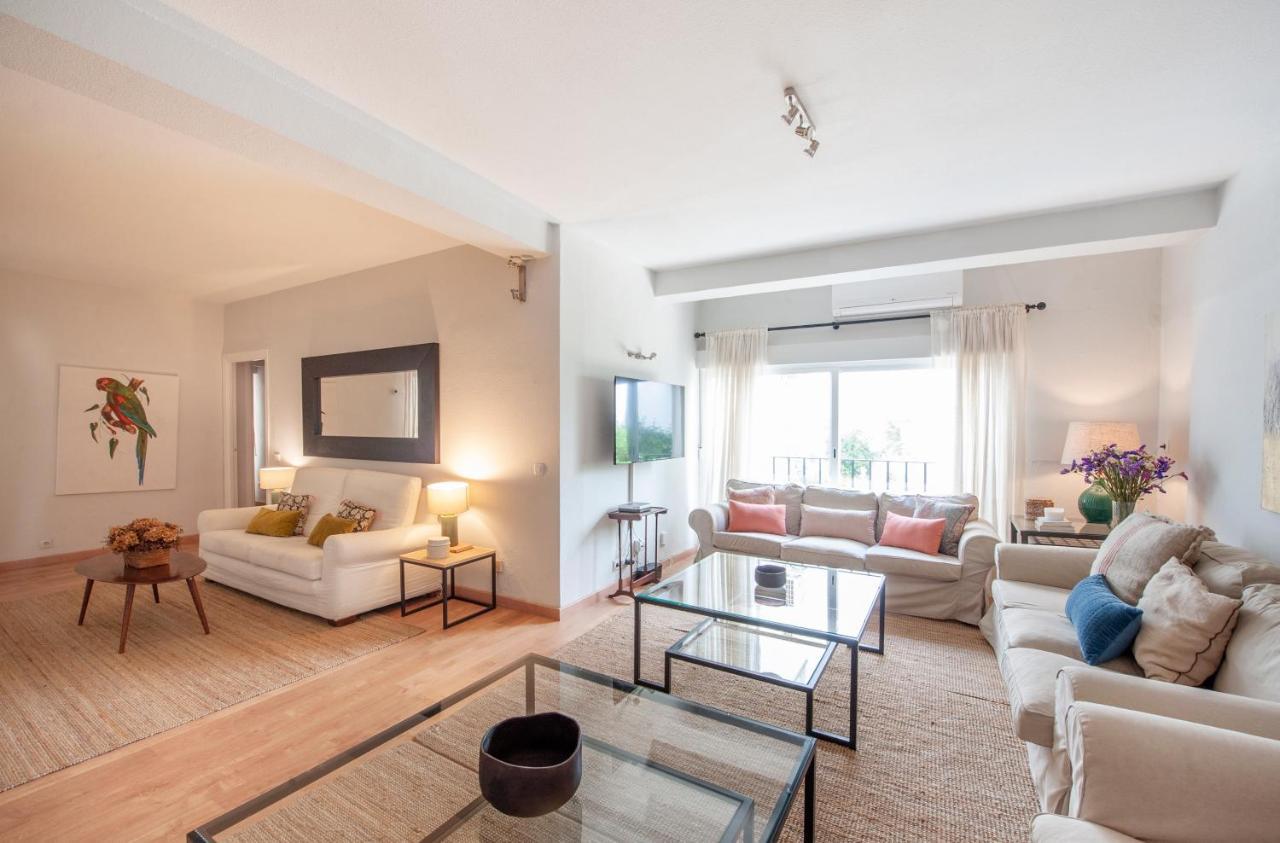 O&L Aire - Spacious And Bright Apartment In The Heart Of Sevilla Exterior foto